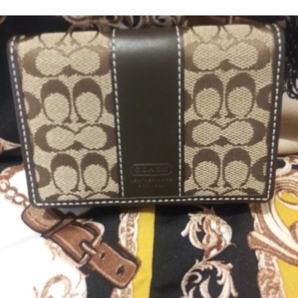 NWOT Authentic Coach Coated Canvas Signature Mini Wallet w Leather - Picture 1 of 4